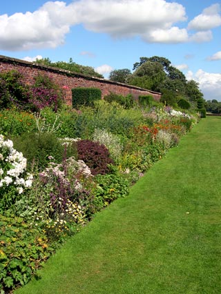 Arley Hall Double Herbaceous Border